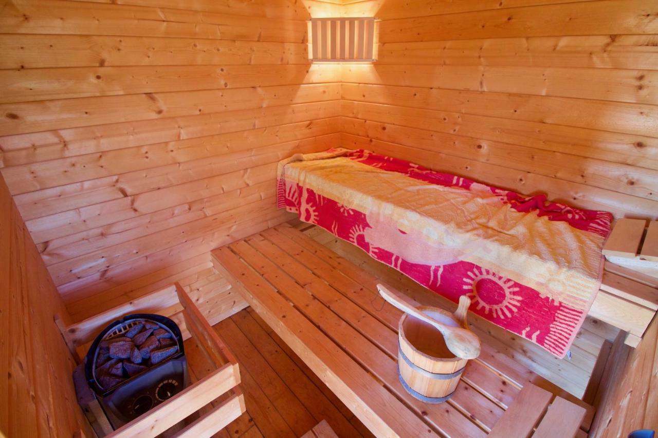 Bed & Breakfast "Bij Lucie" Wijtgaard Luaran gambar